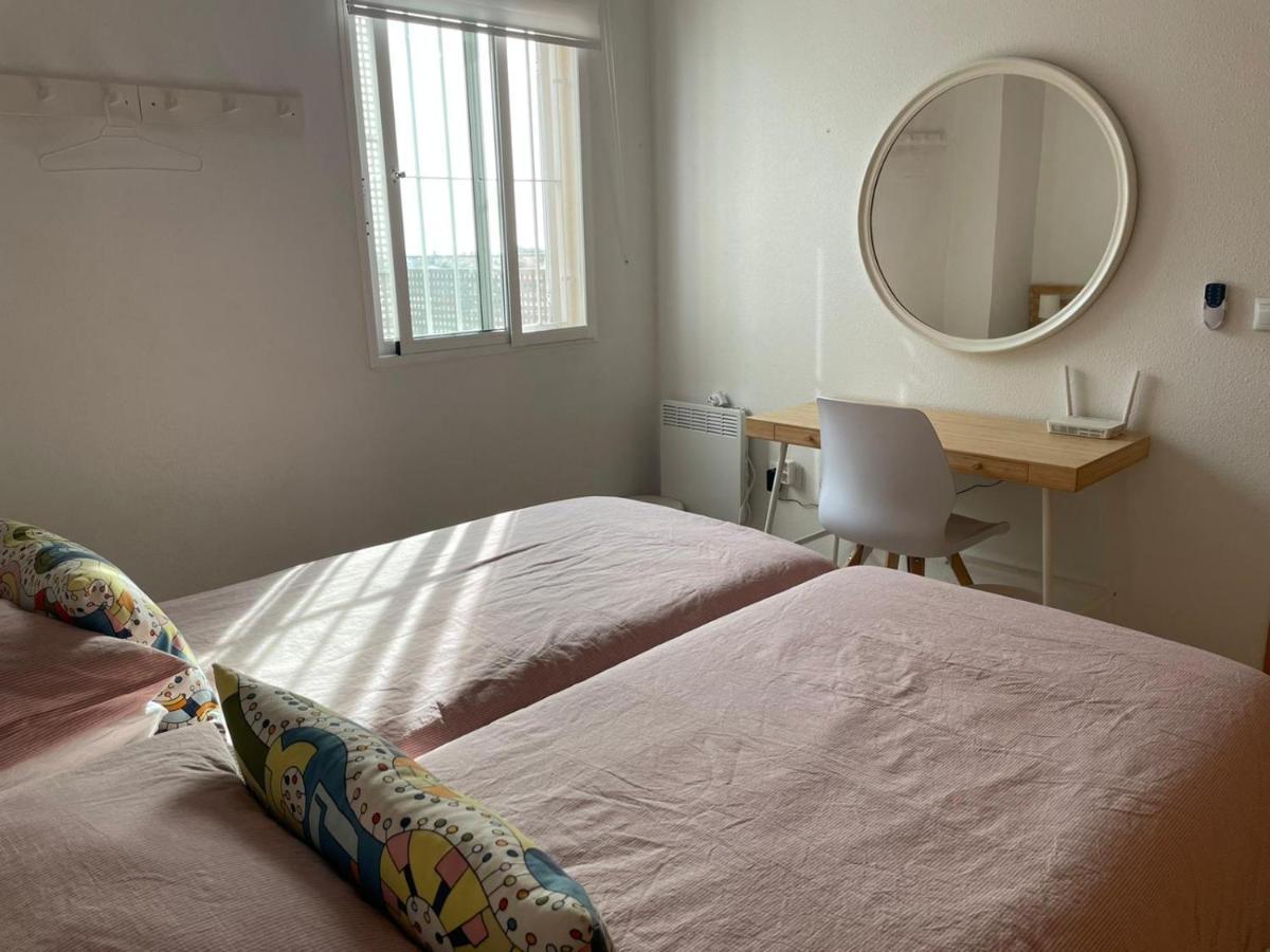 Apartment Stunning 3-bed In